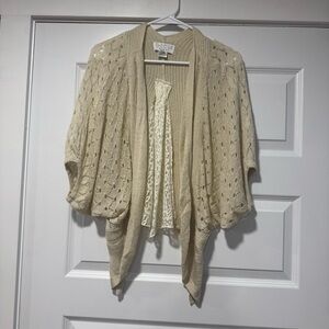 Crochet Women's Shrug with Lace Back